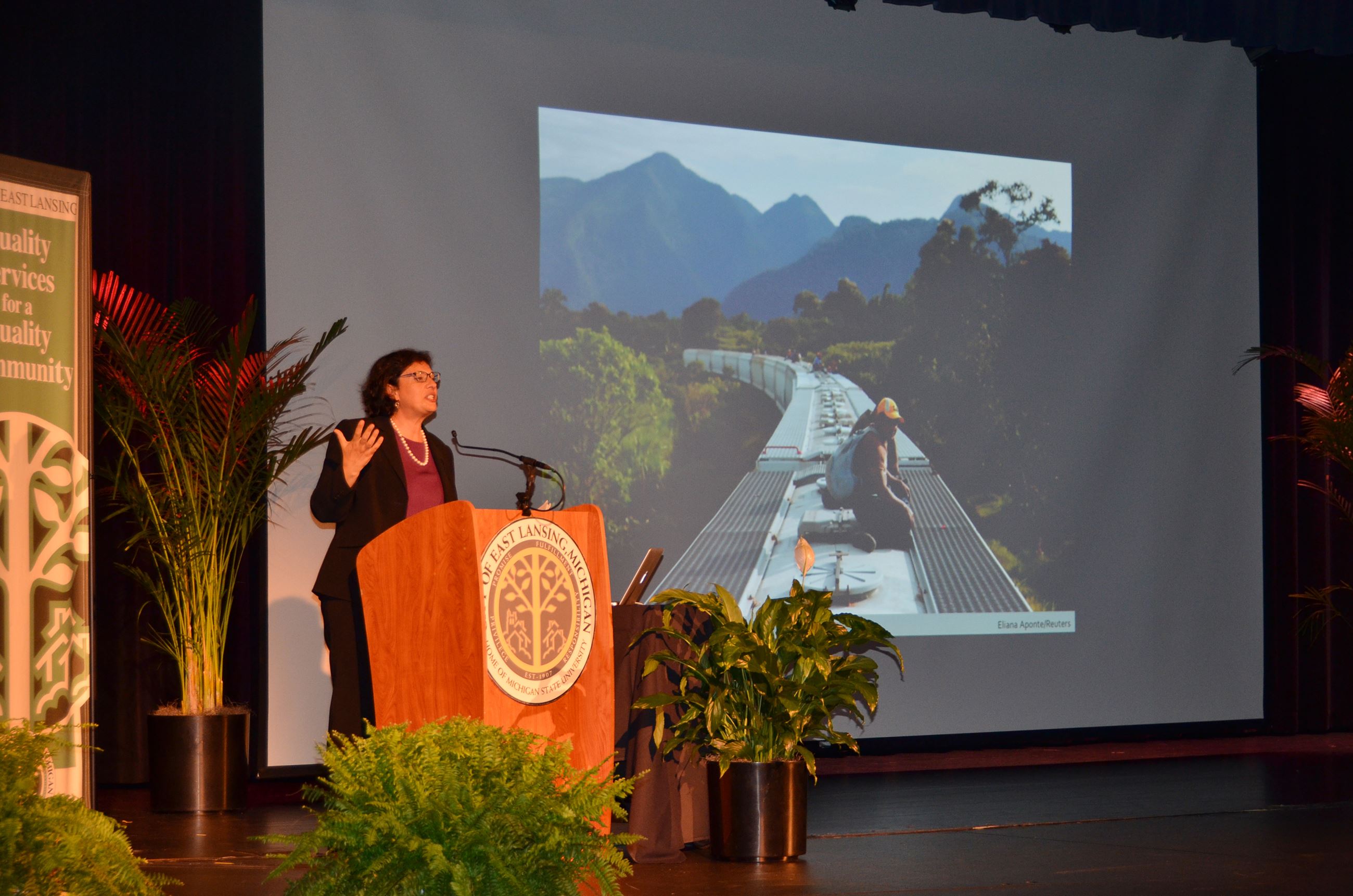 Author Sonia Nazario